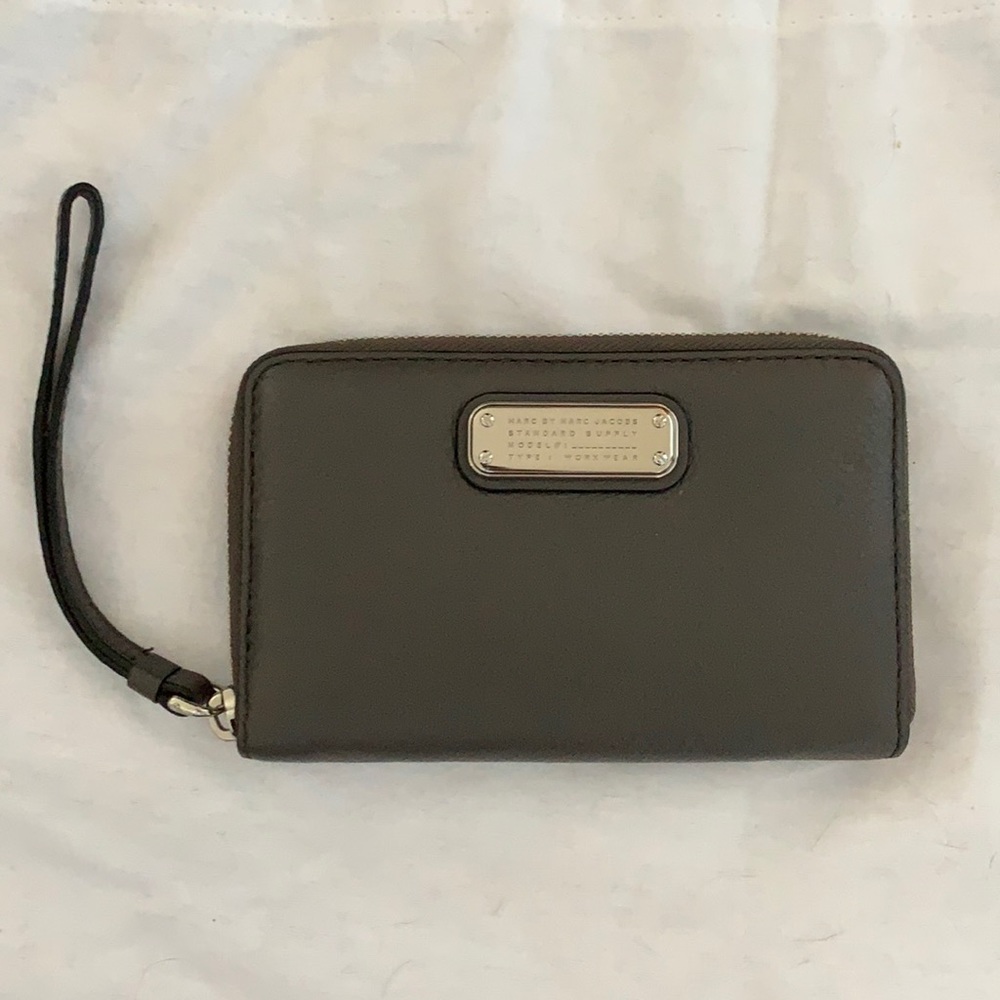 Marc by Marc Jacob’s Wallet Grey